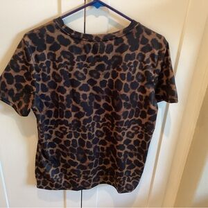 Leopard Print Short Sleeve Tee in Brown/Black